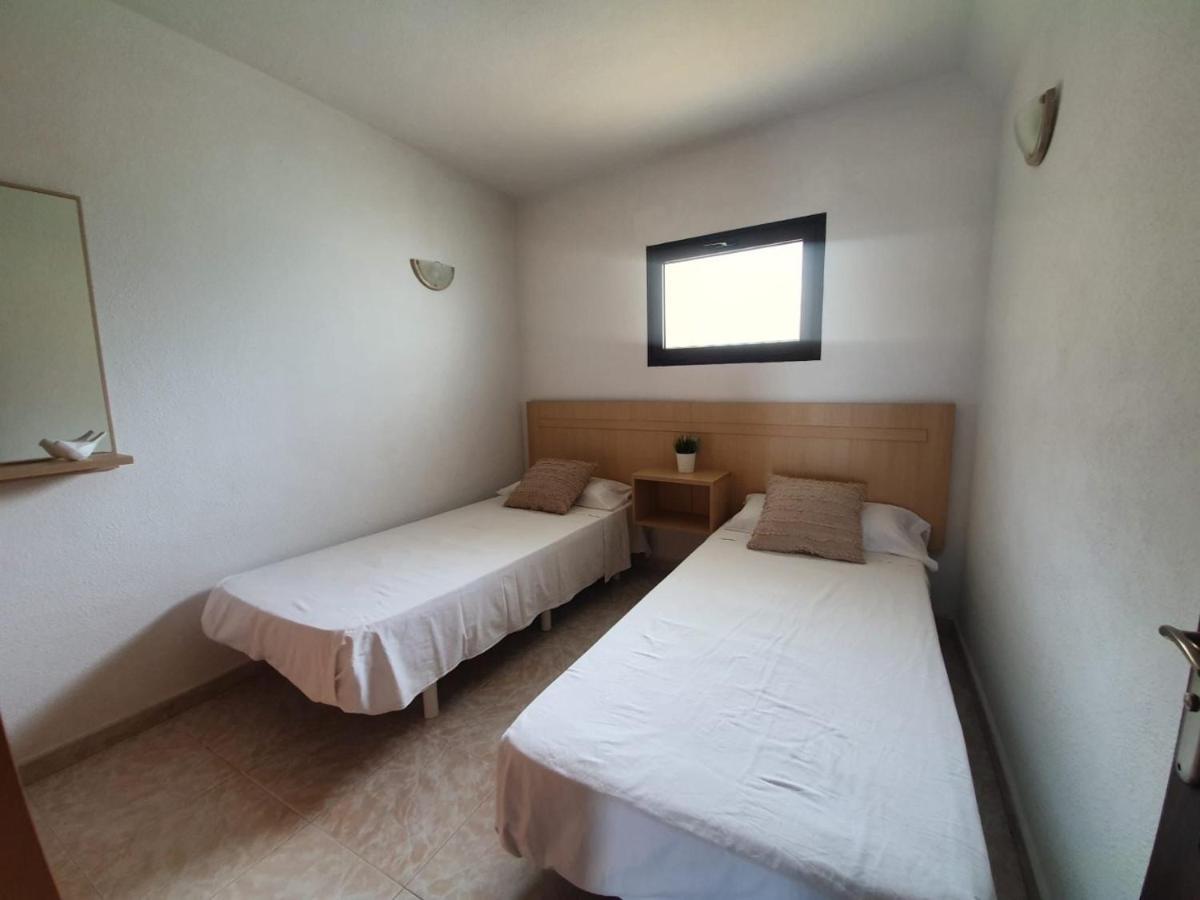 Ocean Front Cozy 2 Bedroom, 3 Beds Spacious- Netflix, Pool, Beach Lift & Fast Wifi ปลายา เดล อิงเกลส ภายนอก รูปภาพ