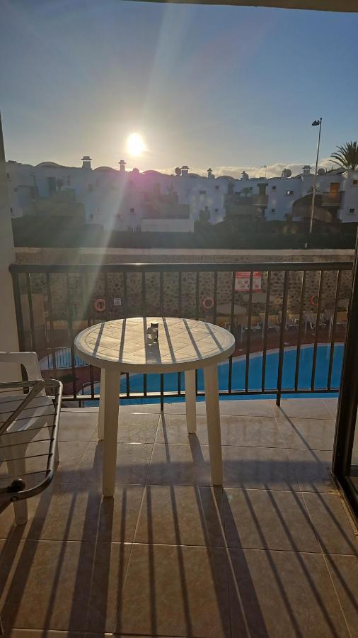 Ocean Front Cozy 2 Bedroom, 3 Beds Spacious- Netflix, Pool, Beach Lift & Fast Wifi ปลายา เดล อิงเกลส ภายนอก รูปภาพ