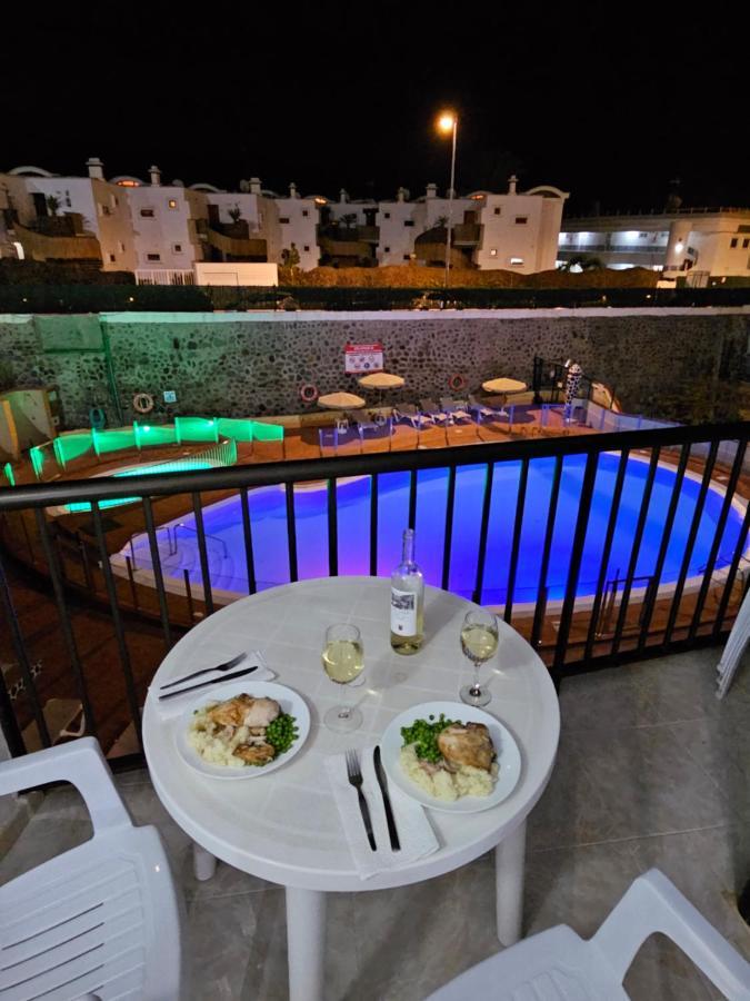 Ocean Front Cozy 2 Bedroom, 3 Beds Spacious- Netflix, Pool, Beach Lift & Fast Wifi ปลายา เดล อิงเกลส ภายนอก รูปภาพ