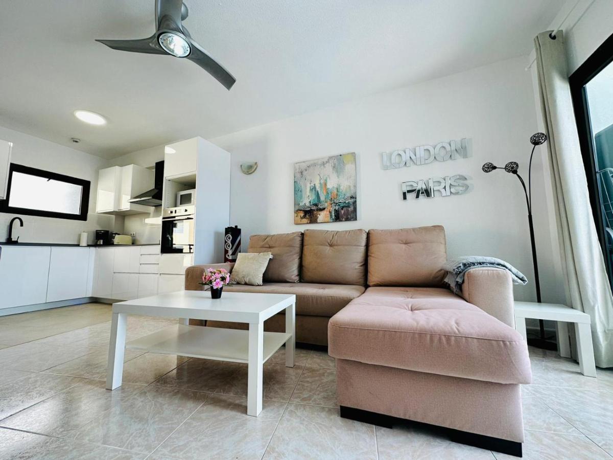 Ocean Front Cozy 2 Bedroom, 3 Beds Spacious- Netflix, Pool, Beach Lift & Fast Wifi ปลายา เดล อิงเกลส ภายนอก รูปภาพ