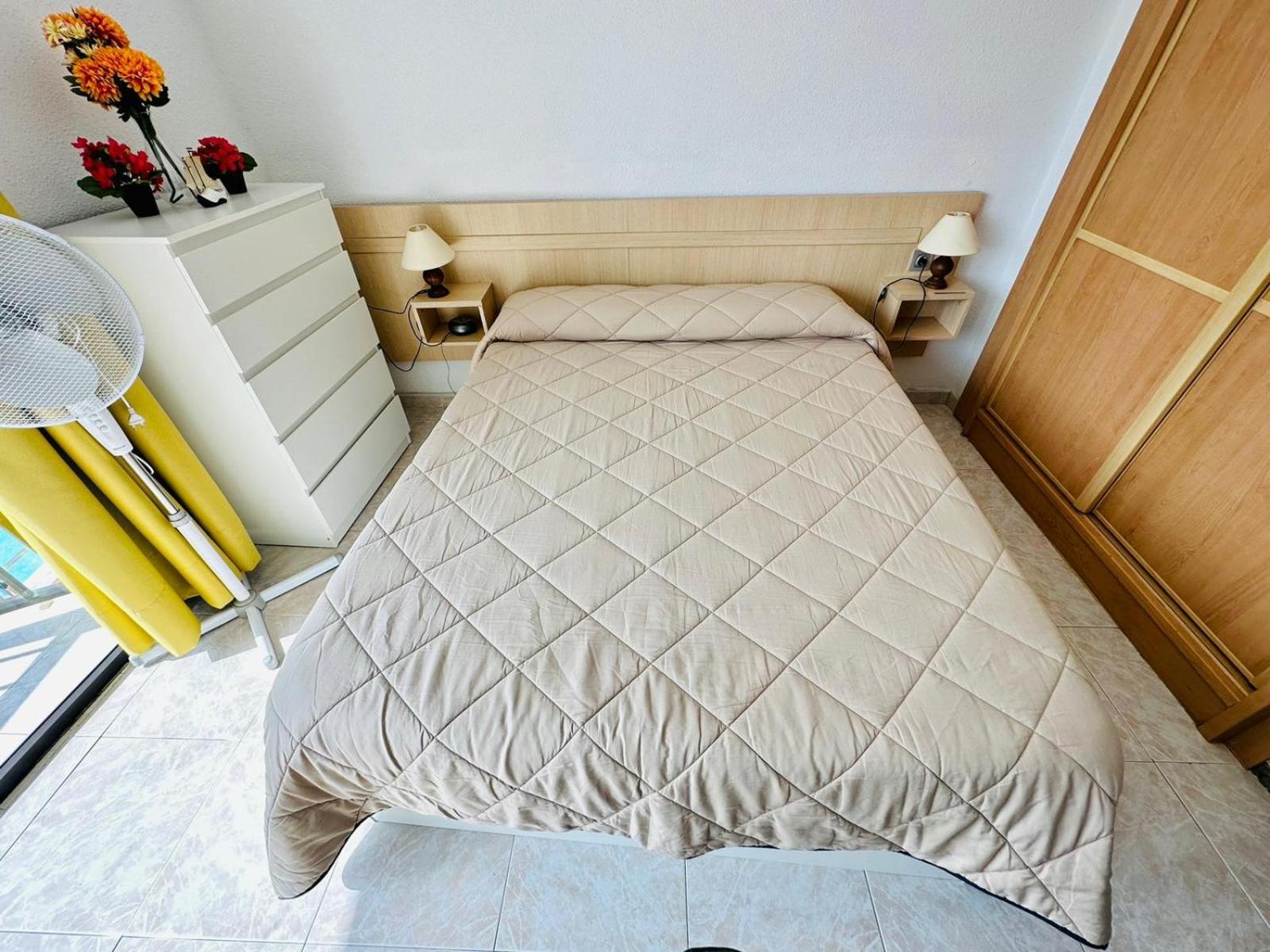 Ocean Front Cozy 2 Bedroom, 3 Beds Spacious- Netflix, Pool, Beach Lift & Fast Wifi ปลายา เดล อิงเกลส ภายนอก รูปภาพ